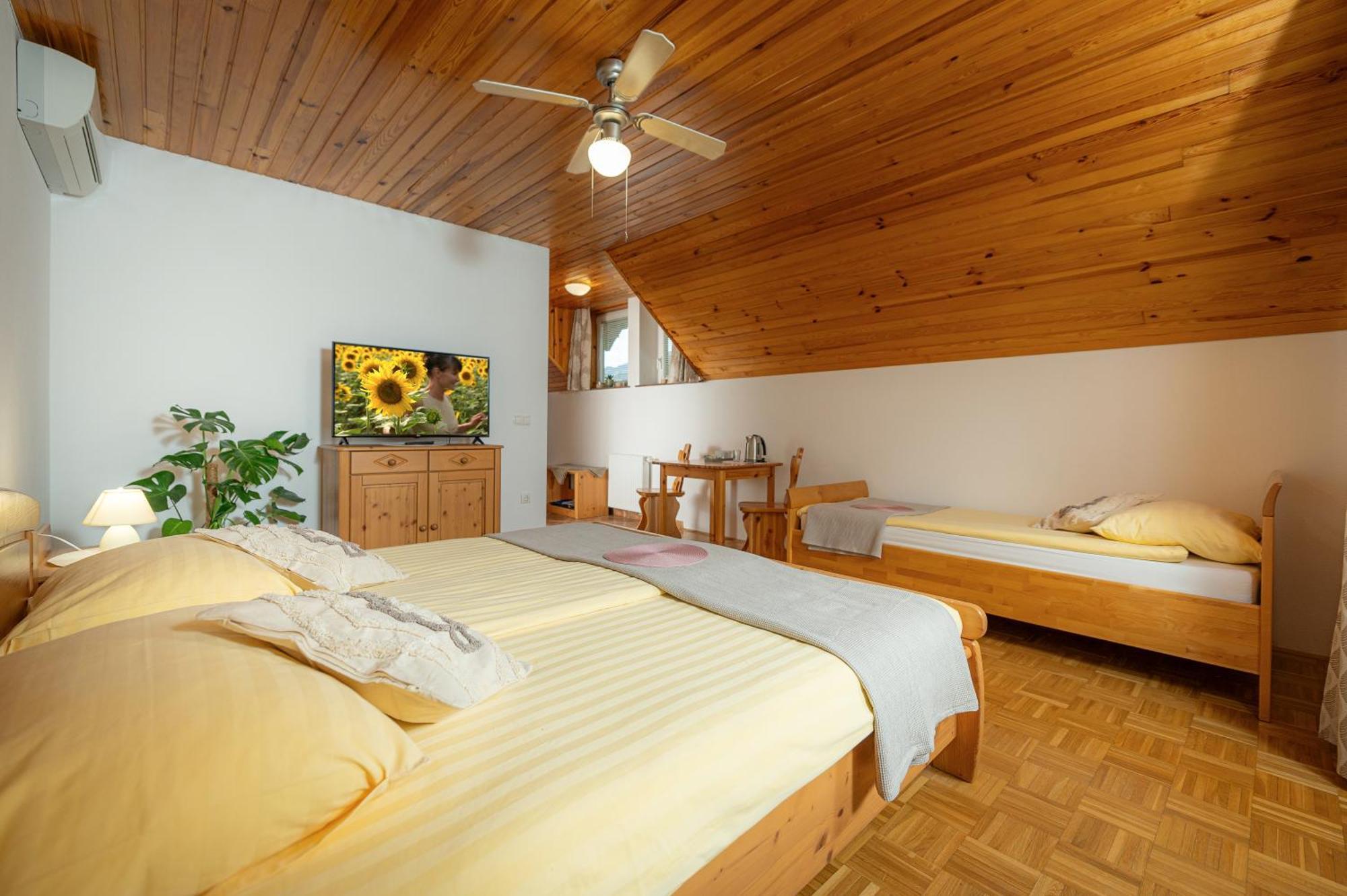 Rooms & Apartments Pr Matjon Bled Exterior foto